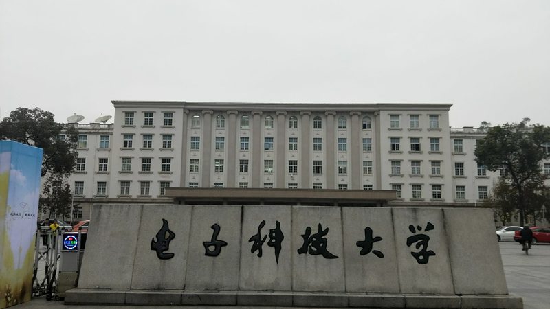 在选购定制电子产品时，以下关键参数不容忽视：