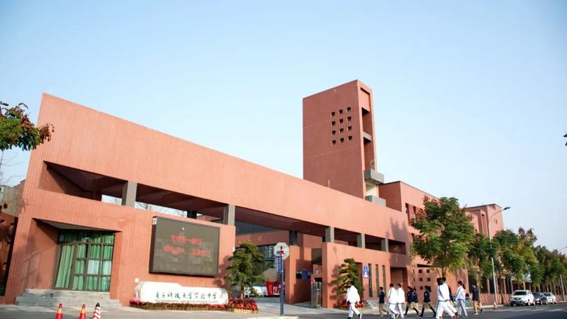 电子元器件代理加盟：揭秘“先发货后付款”的奥秘**
